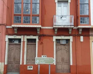 Außenansicht von Wohnung zum verkauf in Vilamartín de Valdeorras mit Terrasse und Balkon