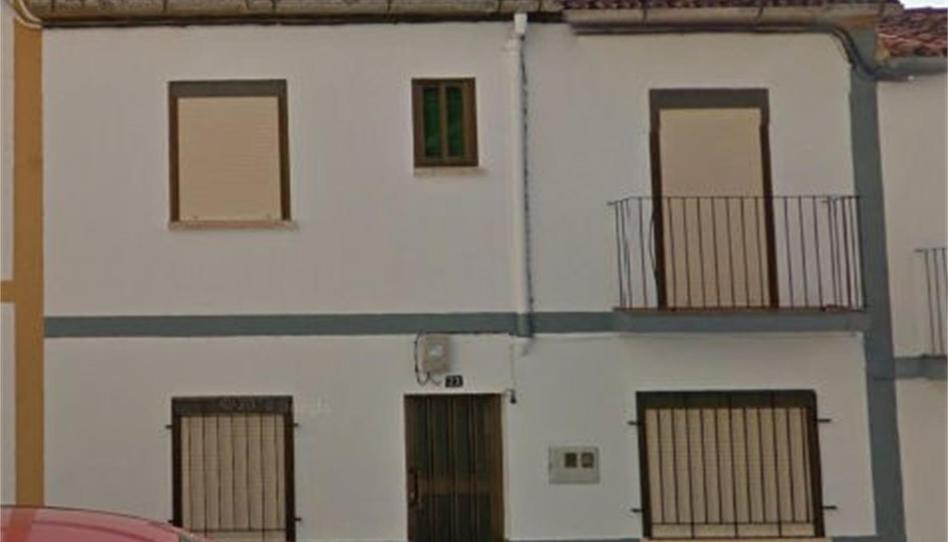 Casa adosada en venda a Jaraíz de la Vera, Cáceres - imatge 1 Foto 1 de Casa adosada en venda a Jaraíz de la Vera, Cáceres