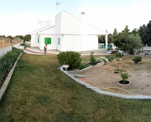 Jardí de Casa o xalet en venda en Maello amb Calefacció, Terrassa i Piscina