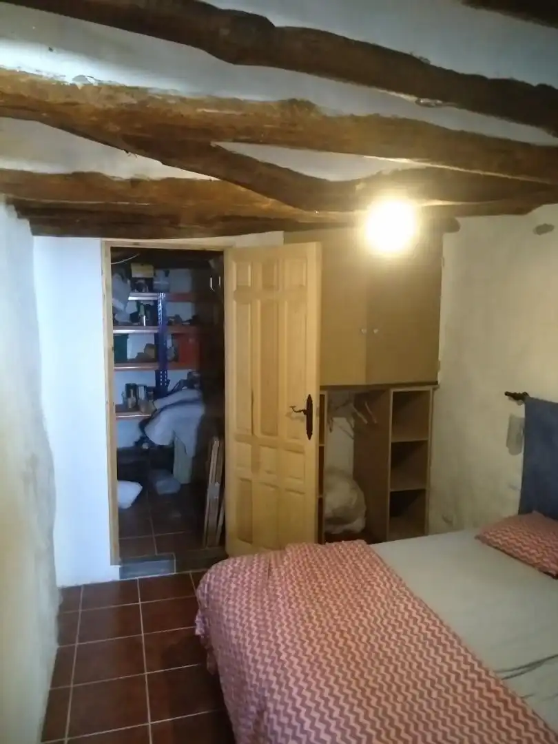 Casa adosada en venta en Válor Casa adosada en venta en Válor con Terraza