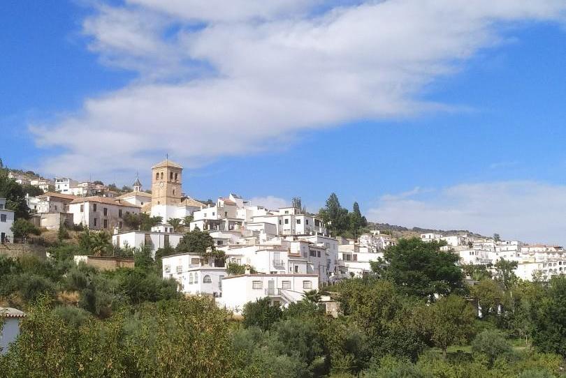 Casa adosada en venta en Válor, Granada - imagen 1 Foto 1 de Casa adosada en venta en Válor, Granada