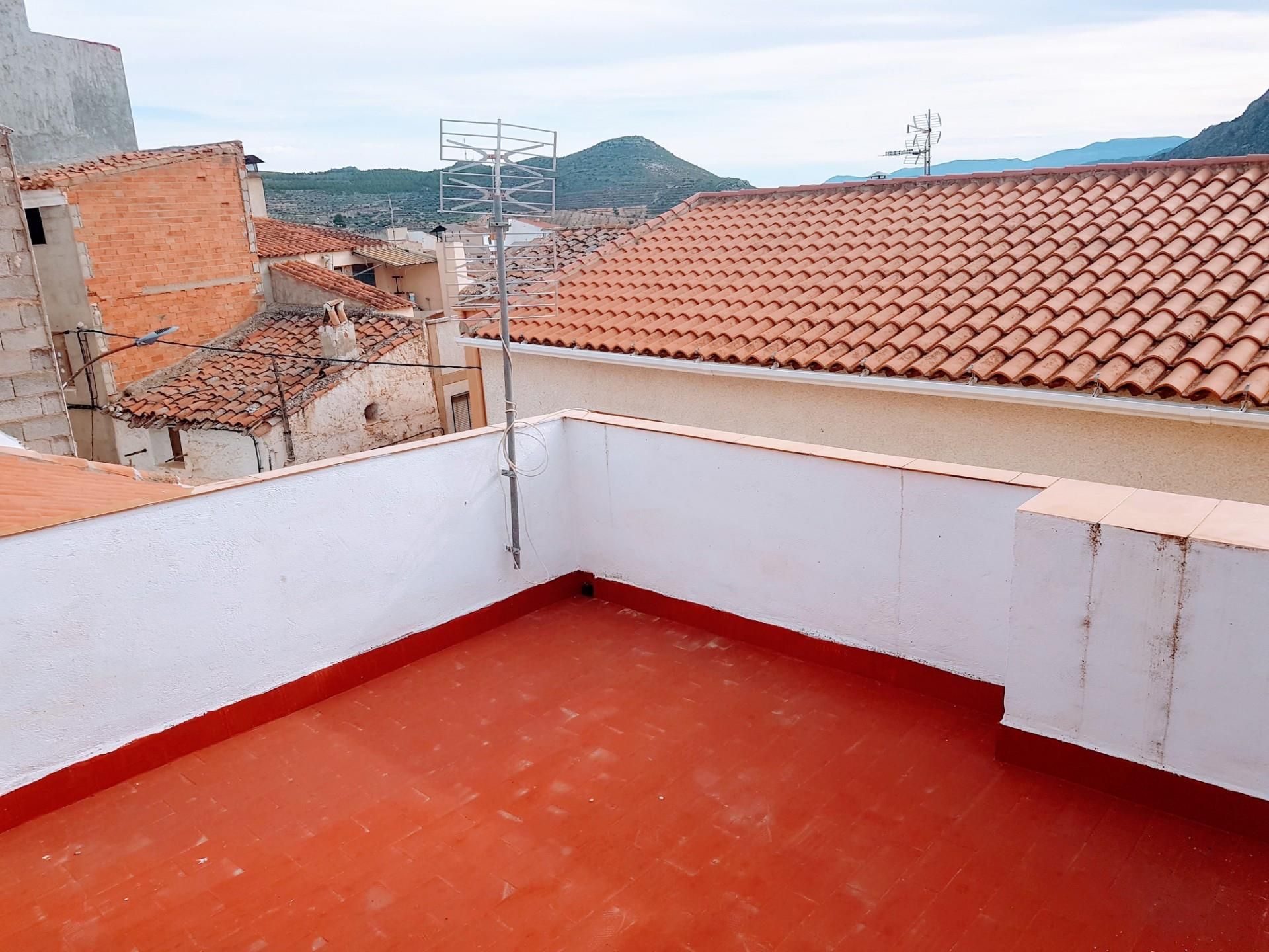 Terrassa de Casa adosada en venda en Elche de la Sierra amb Terrassa