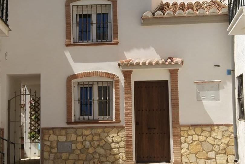 Flat for sale in Calle Llanete, 2, Jubrique, Málaga - image 1 Photo 1 of Flat for sale in Calle Llanete, 2, Jubrique, Málaga