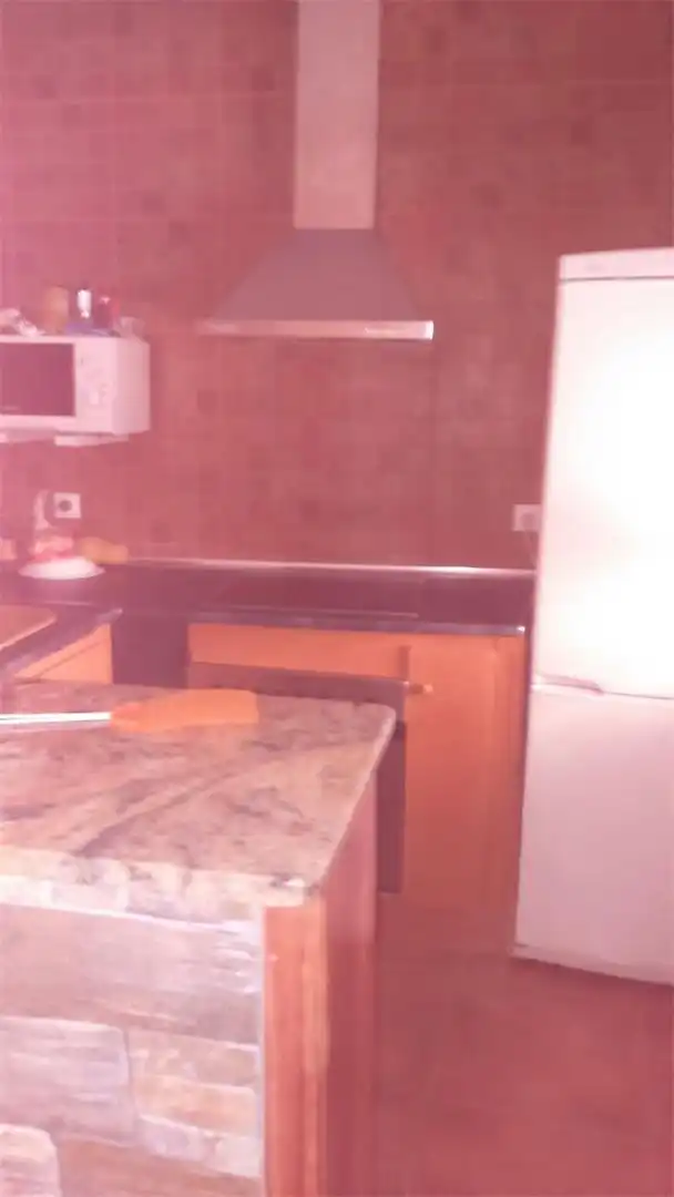 Casa adosada en venta en Calle Mayor Ituero, 26, Masegoso Cocina de Casa adosada en venta en Masegoso con Amueblado, Lavadora y Microondas