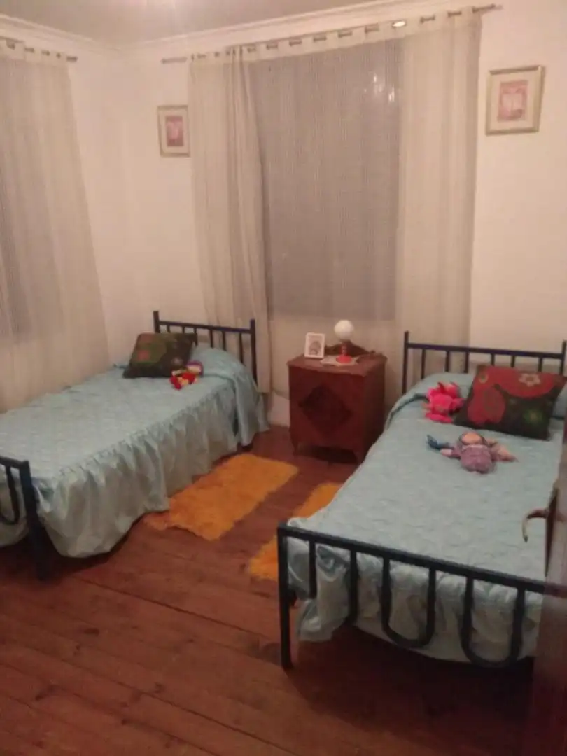 Habitación de Casa o chalet en venta en Las Omañas  con Parquet, Trastero y Amueblado