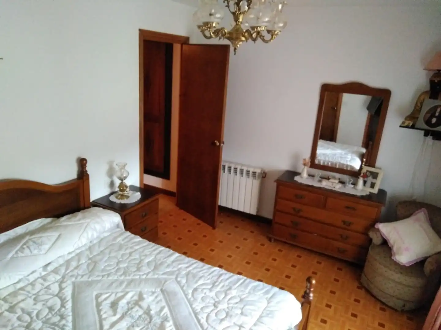 Finca rústica en venta en San Tirso de Abres Habitación de Finca rústica en venta en San Tirso de Abres con Calefacción, Jardín privado y Terraza