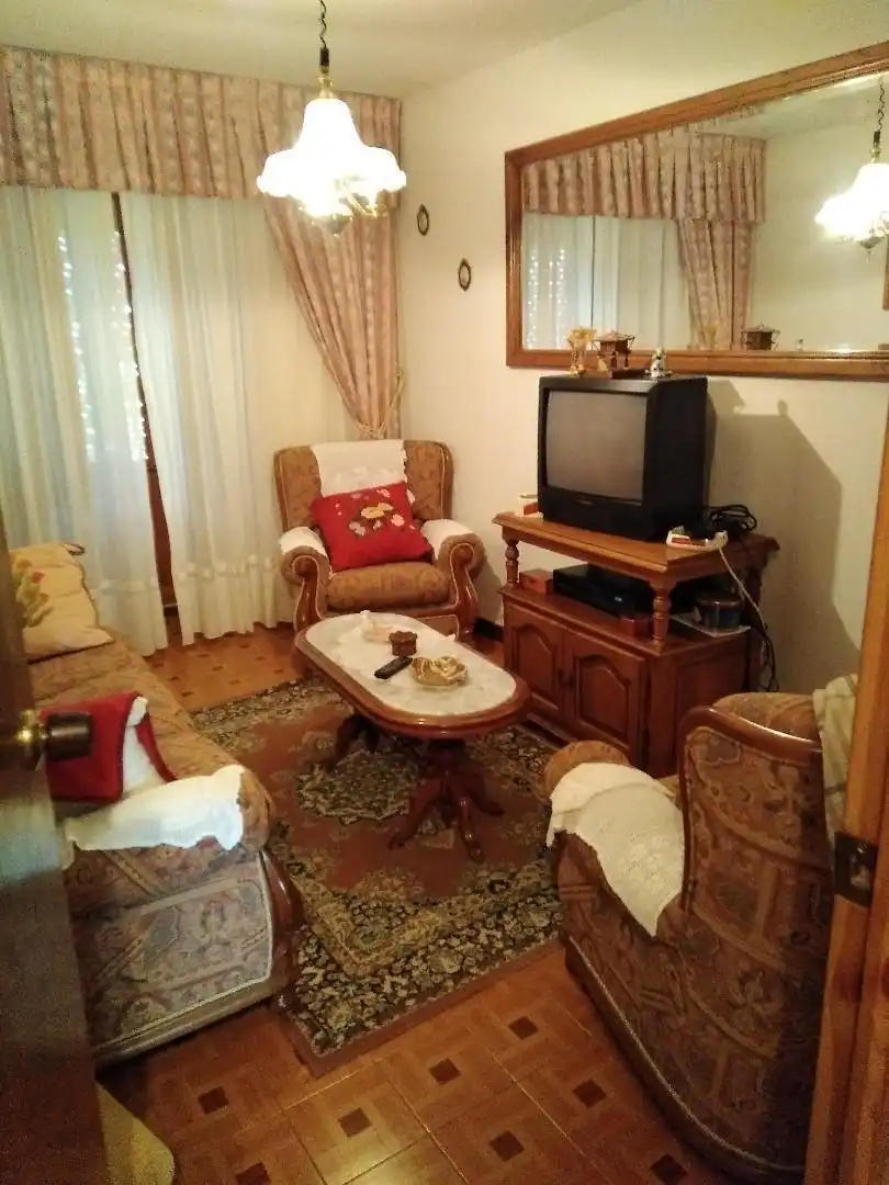 Finca rústica en venta en San Tirso de Abres Sala de estar de Finca rústica en venta en San Tirso de Abres con Calefacción, Jardín privado y Terraza