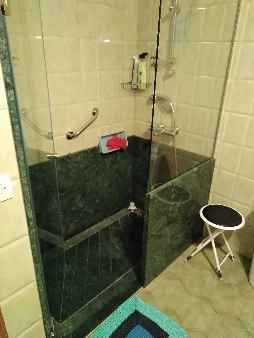 Finca rústica en venta en San Tirso de Abres Baño de Finca rústica en venta en San Tirso de Abres con Calefacción, Jardín privado y Terraza