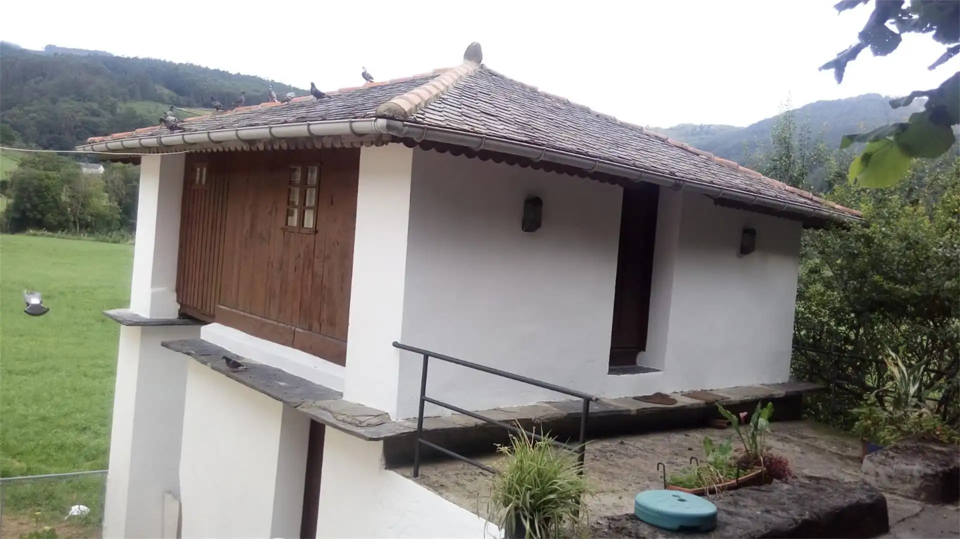 Finca rústica en venta en San Tirso de Abres Vista exterior de Finca rústica en venta en San Tirso de Abres con Calefacción, Jardín privado y Terraza