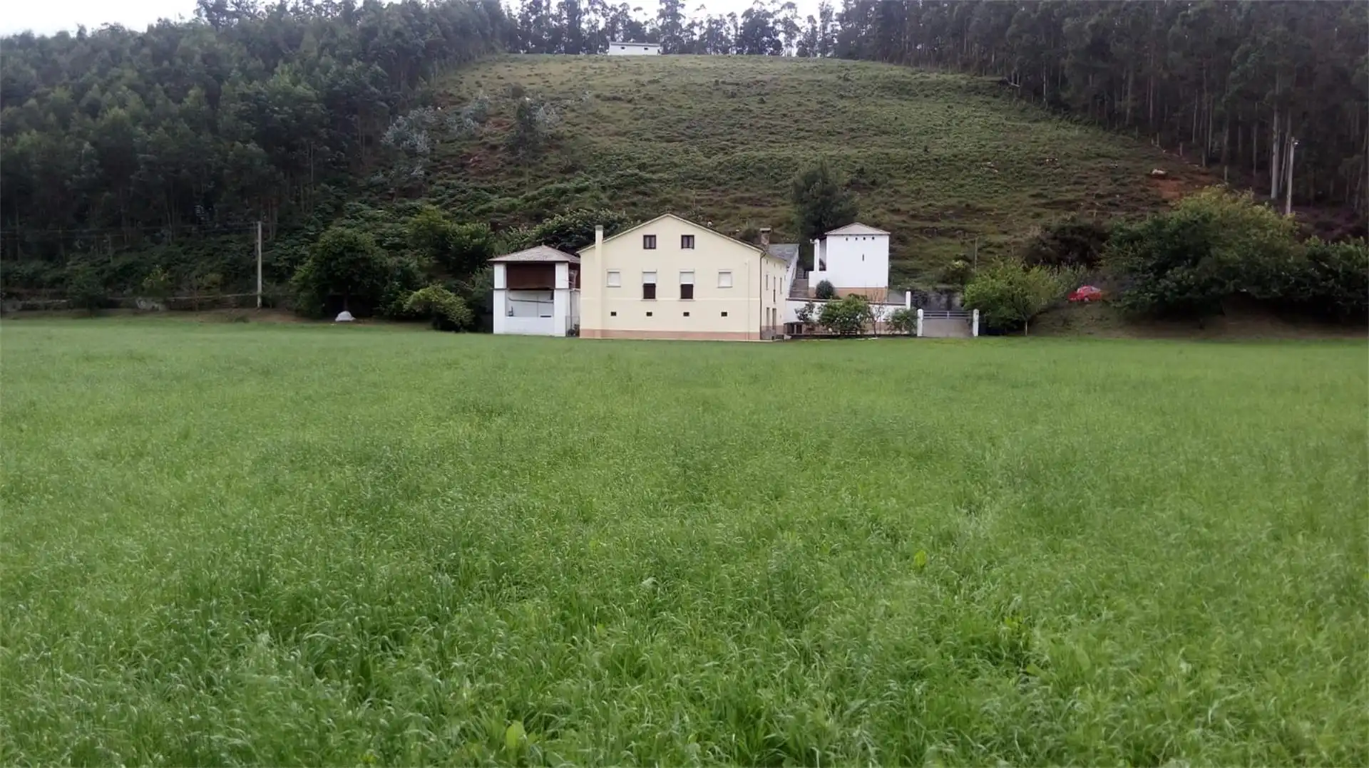 Finca rústica en venta en San Tirso de Abres Finca rústica en venta en San Tirso de Abres con Calefacción, Jardín privado y Terraza