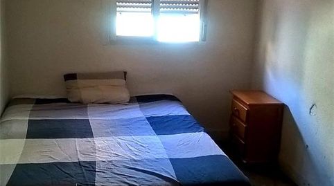 Foto 2 de Piso en venta en Calle de Emilia Ballester, 46, Villaverde Alto, Madrid Capital