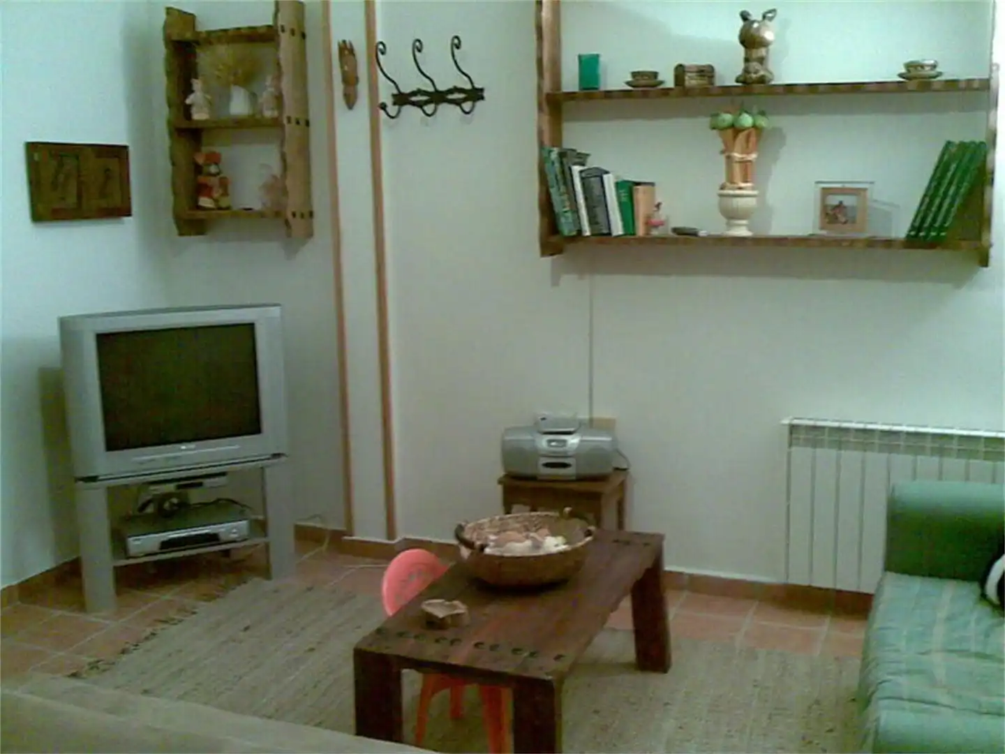 Living room of Apartments for rent in Segura de la Sierra  with Heating, Furnished and Microwave
