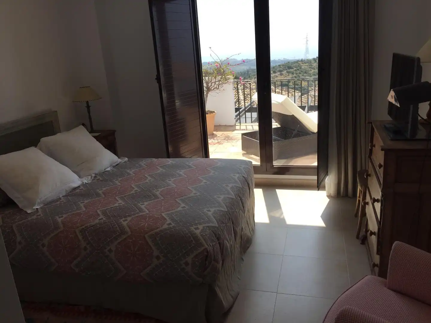 Dormitori de Apartament en venda en Marbella amb Aire condicionat i Terrassa