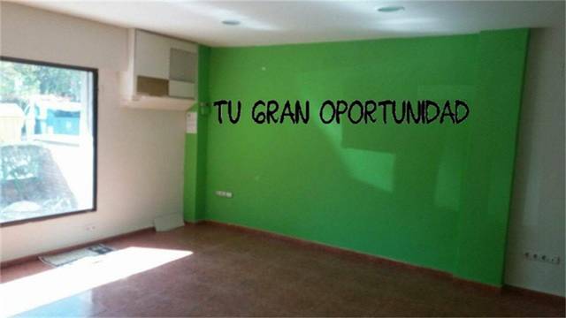 Local comercial en Venta en Calle Escultor Fernández Márquez, 9 en El Brillante -El Naranjo - El Tablero