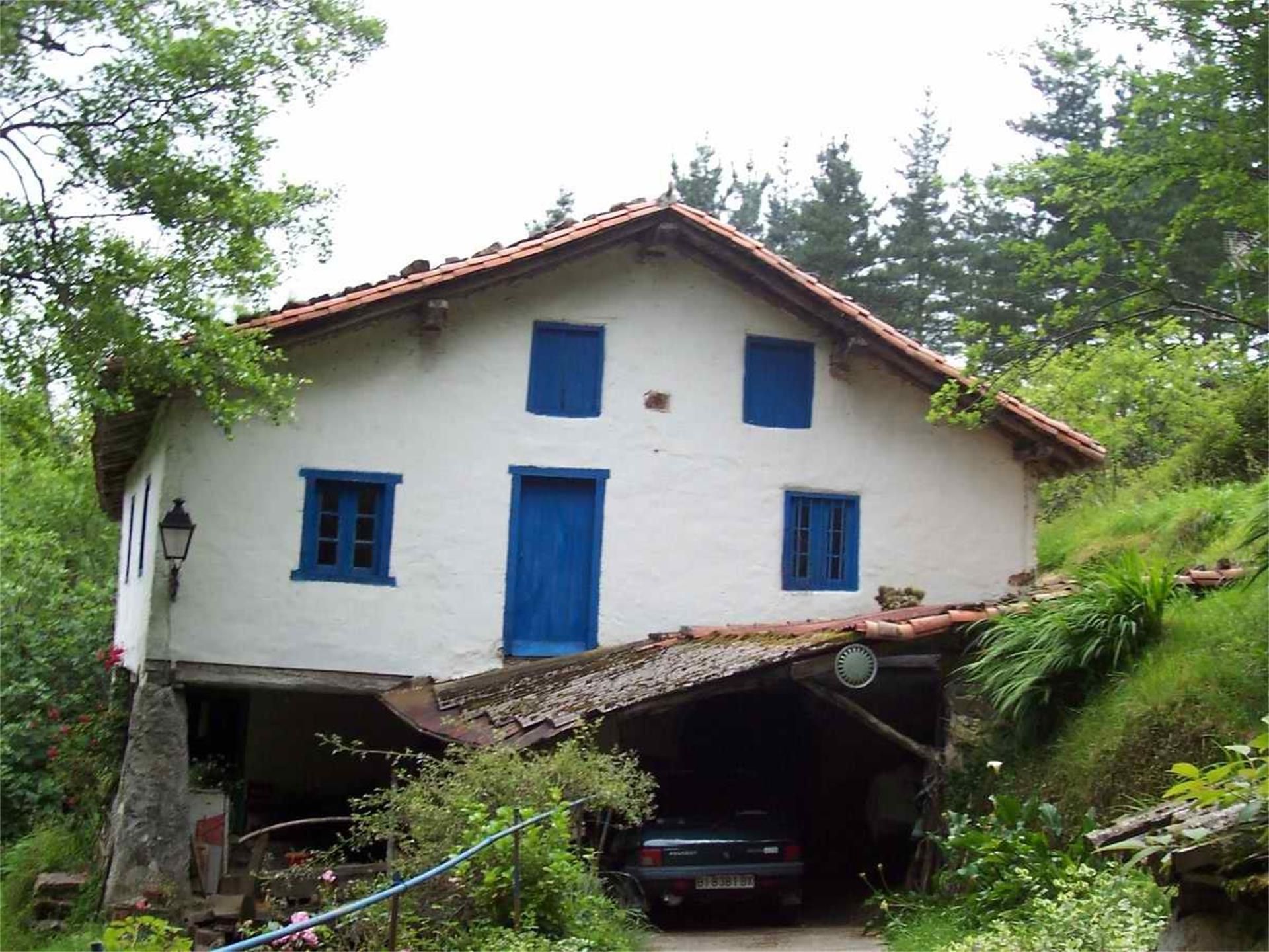 Exterior view of House or chalet for sale in Gizaburuaga