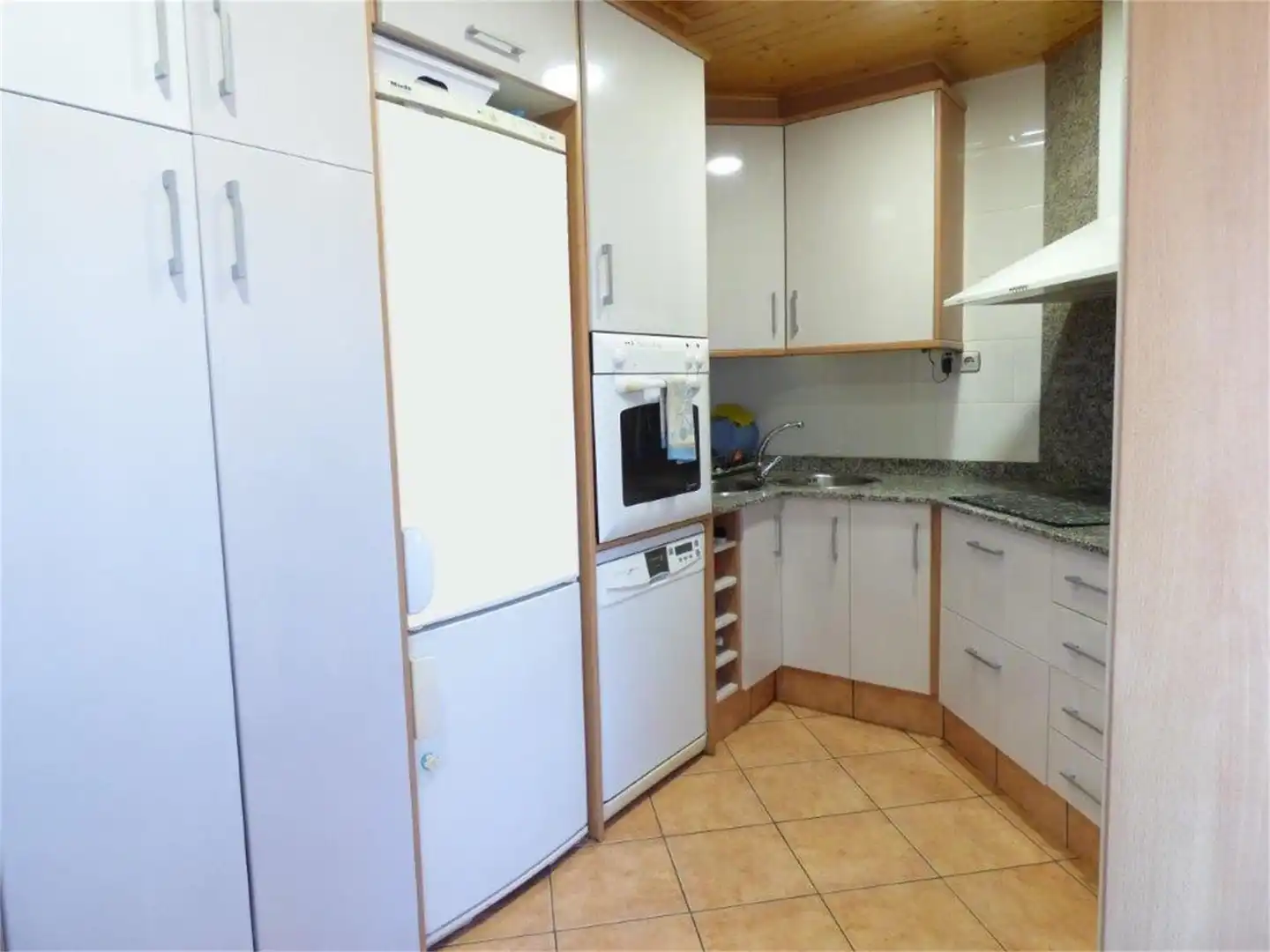 Pis en venda a Balsareny Cuina de Pis en venda en Balsareny amb Balcó