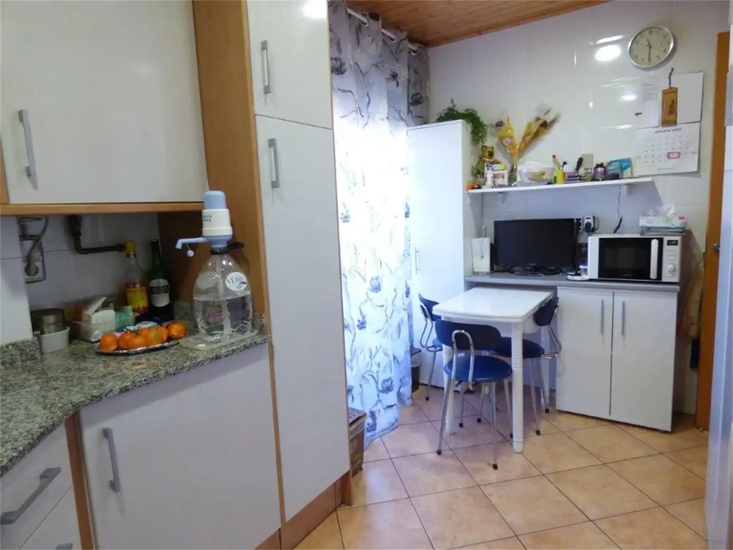 Pis en venda a Balsareny Cuina de Pis en venda en Balsareny amb Balcó