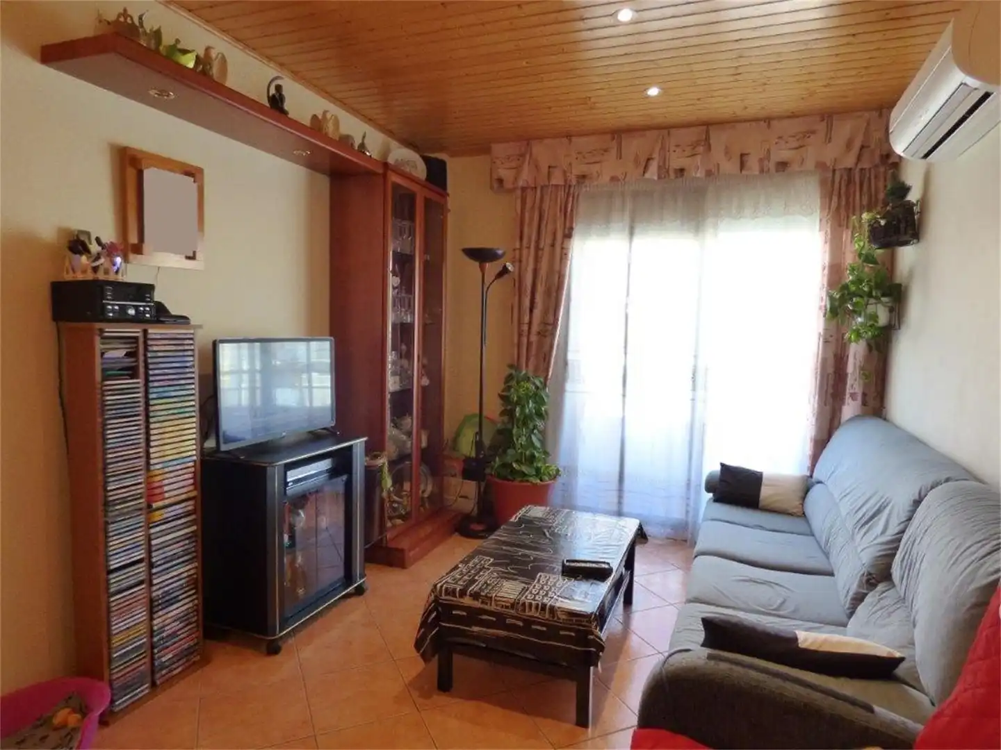 Pis en venda a Balsareny Sala d'estar de Pis en venda en Balsareny amb Balcó