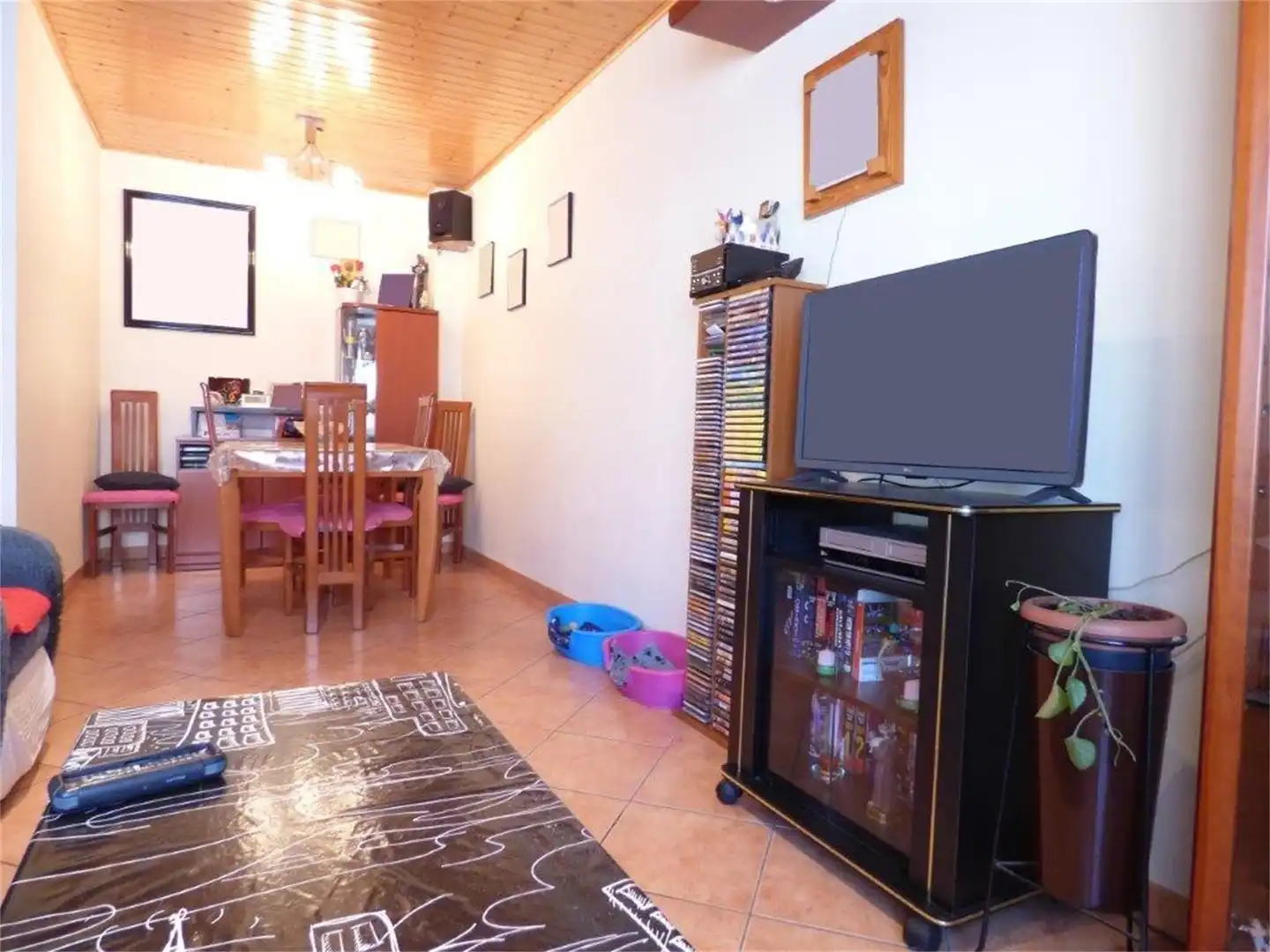 Pis en venda a Balsareny Sala d'estar de Pis en venda en Balsareny amb Balcó