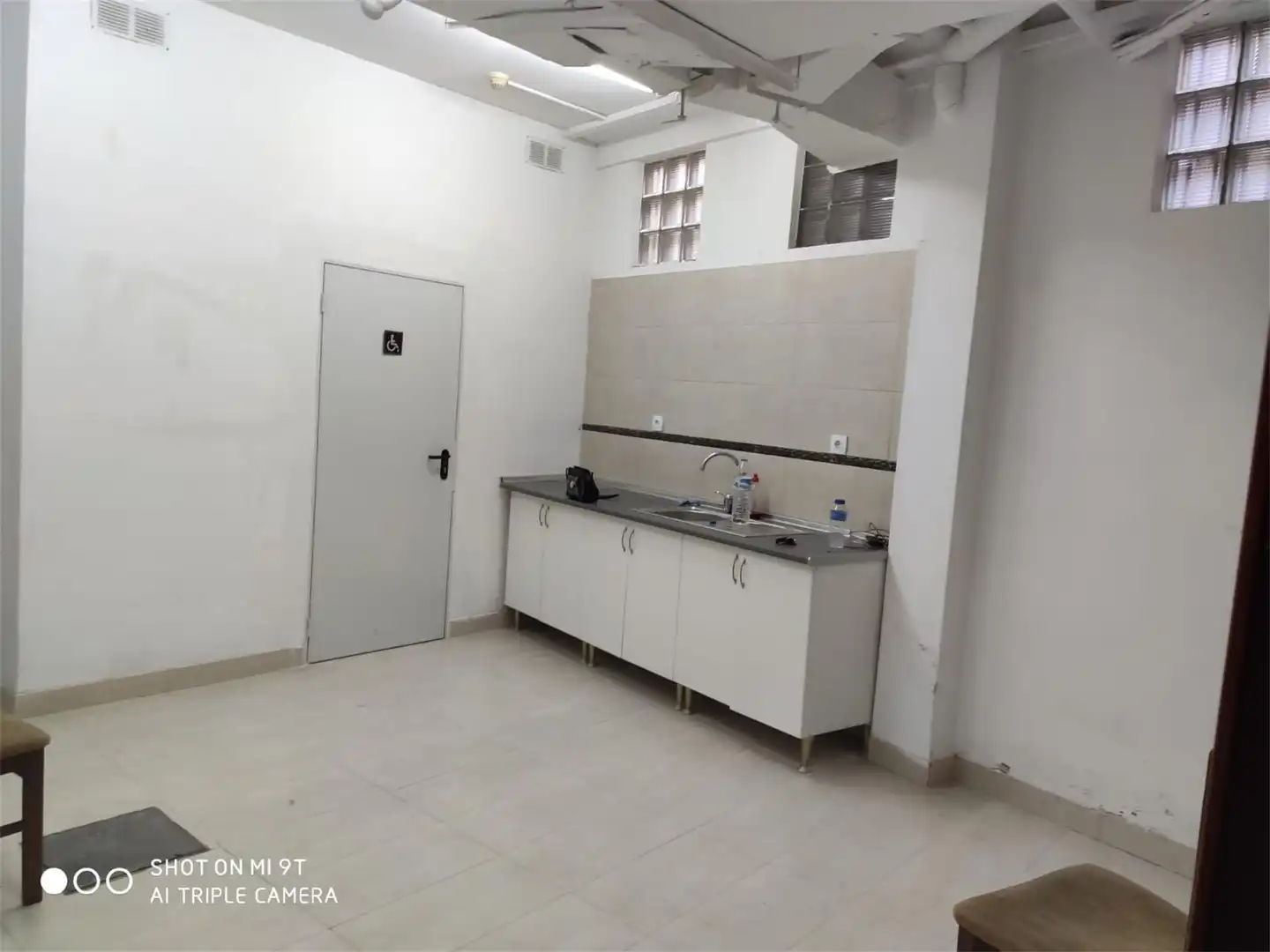 Commercial properties for rent in Calle San Juan, 17, Altsasu / Alsasua Kitchen of Commercial properties for rent in Altsasu / Alsasua with Air Conditioner and Heating