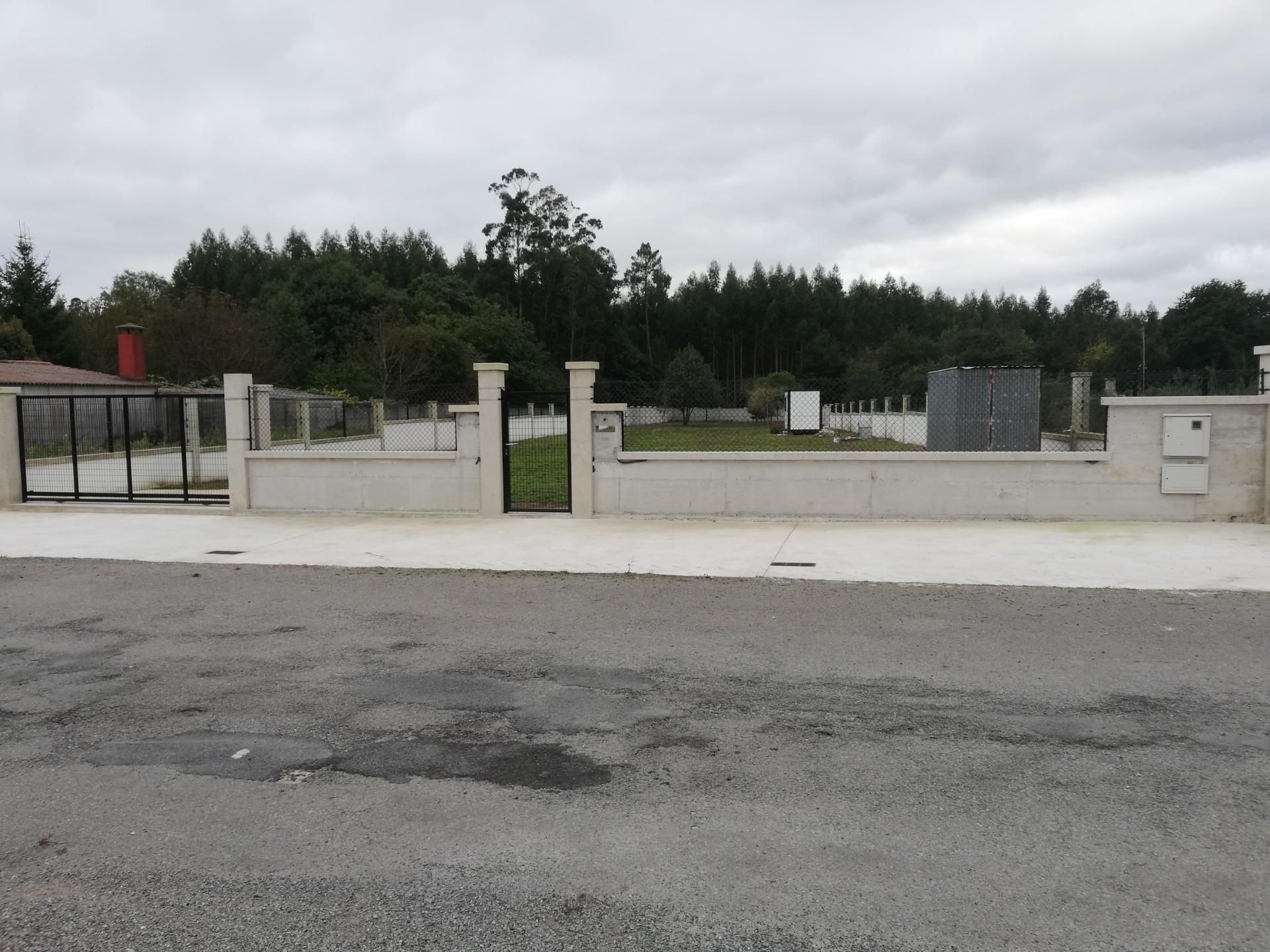House or chalet for sale in Ordes