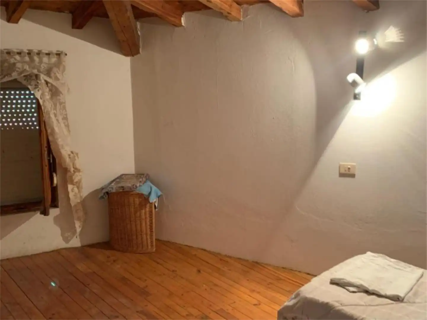 Einfamilien-Reihenhaus zum Verkauf in Villamayor de los Montes mit Abstellraum und Möbliert