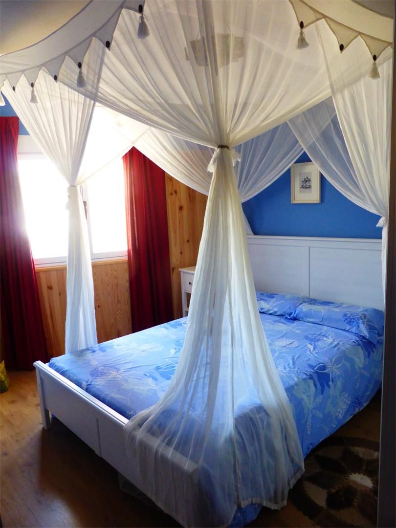 Schlafzimmer von Wohnung zum verkauf in Peguerinos mit Heizung, Parkett und Ofen