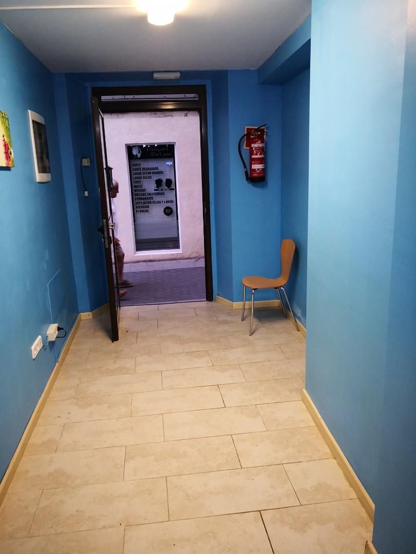 Local de alquiler en Carrer Sant Pere Màrtir, 29, Olot