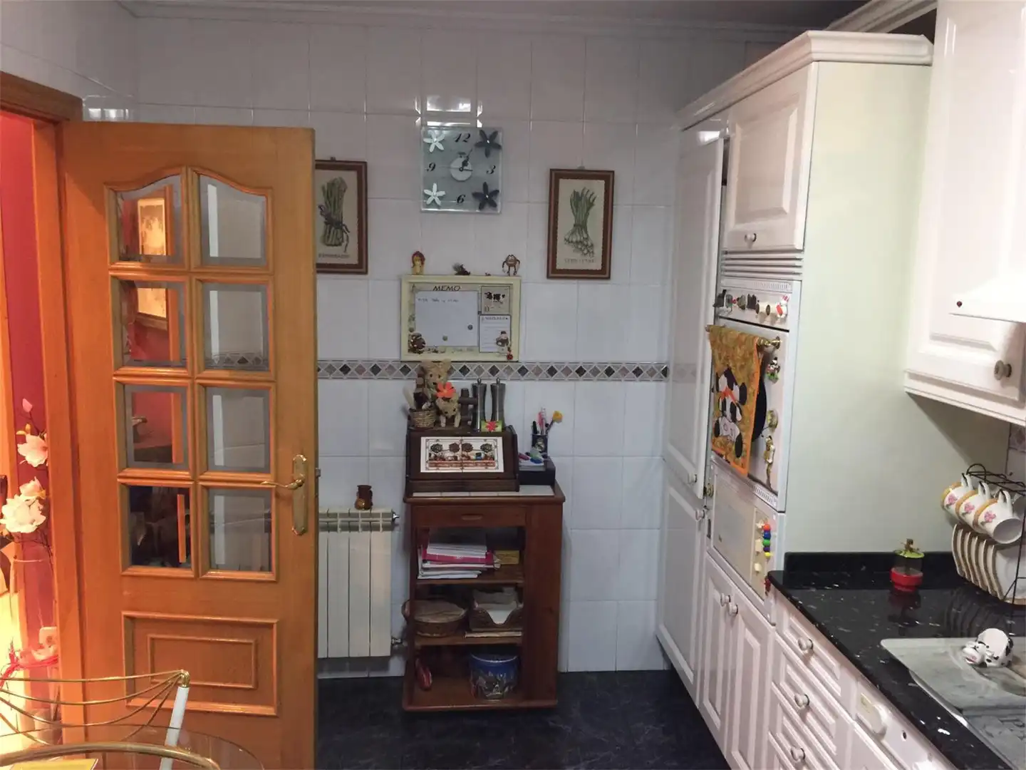 Casa adosada en venta en Villablino Cocina de Casa adosada en venta en Villablino con Calefacción, Jardín privado y Parquet