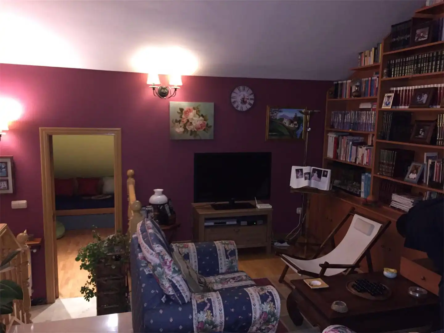 Casa adosada en venta en Villablino Sala de estar de Casa adosada en venta en Villablino con Calefacción, Jardín privado y Parquet