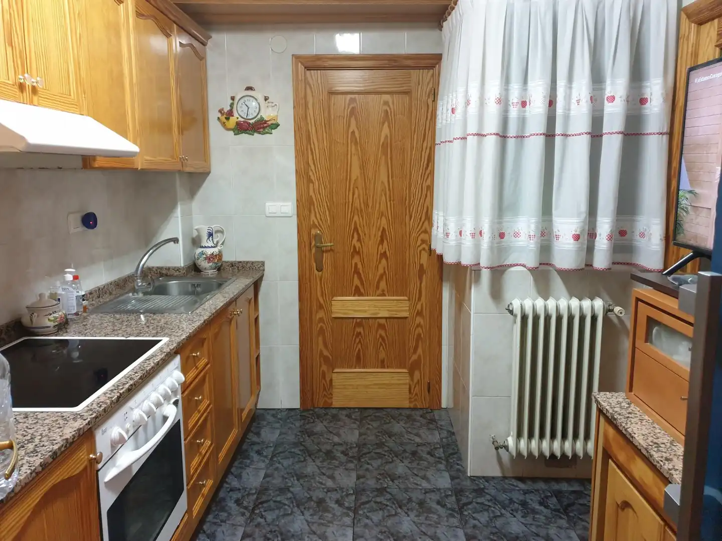 Kitchen of Flat for sale in Yecla  with Heating, Storage room and Furnished