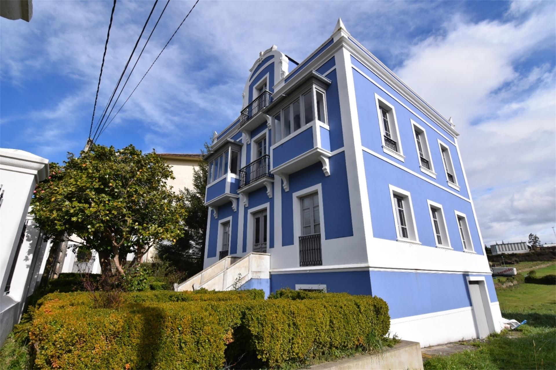 Exterior view of House or chalet for sale in Trabada  with Terrace and Balcony