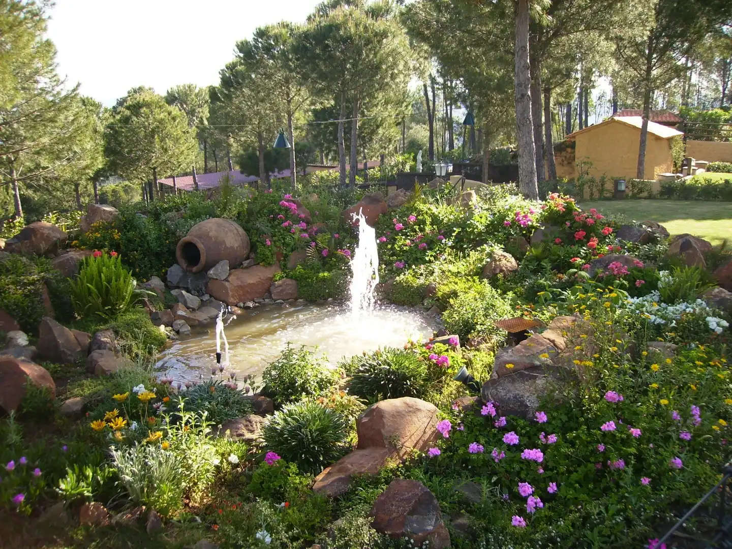 Finca rústica en venta en A-478, Calañas Jardín de Finca rústica en venta en Calañas con Calefacción, Jardín privado y Terraza