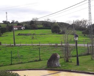 Vista exterior de Terreny en venda en Meruelo