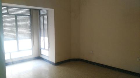 Foto 5 de Casa adosada en venda a Avinguda Lleida, 8, Alfarràs, Lleida