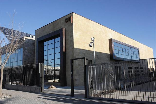 Oficina en Alquiler, 118 en Nuevo Parque