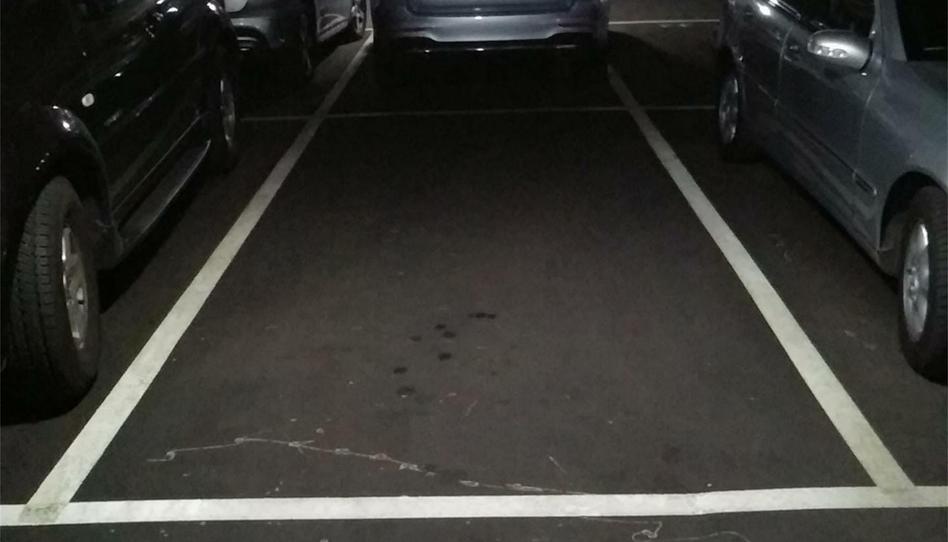 Photo 1 of Garage for sale in Calle de Burgo de Osma, 4, Apóstol Santiago, Madrid