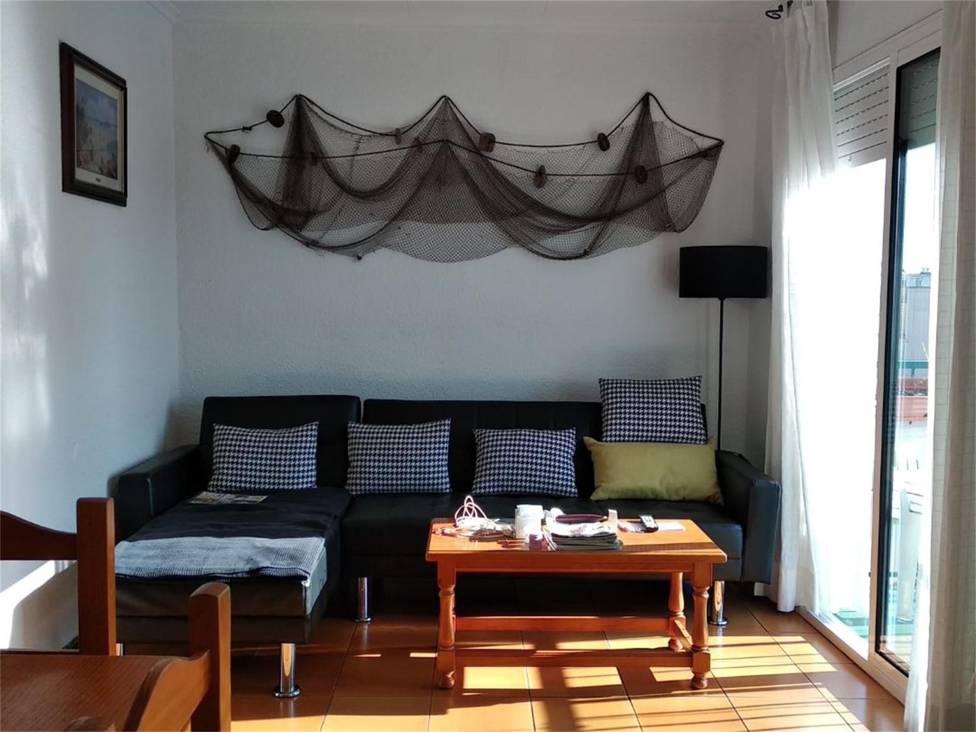 Living room of Flat for sale in Blanes  with Terrace, Furnished and Washing machine