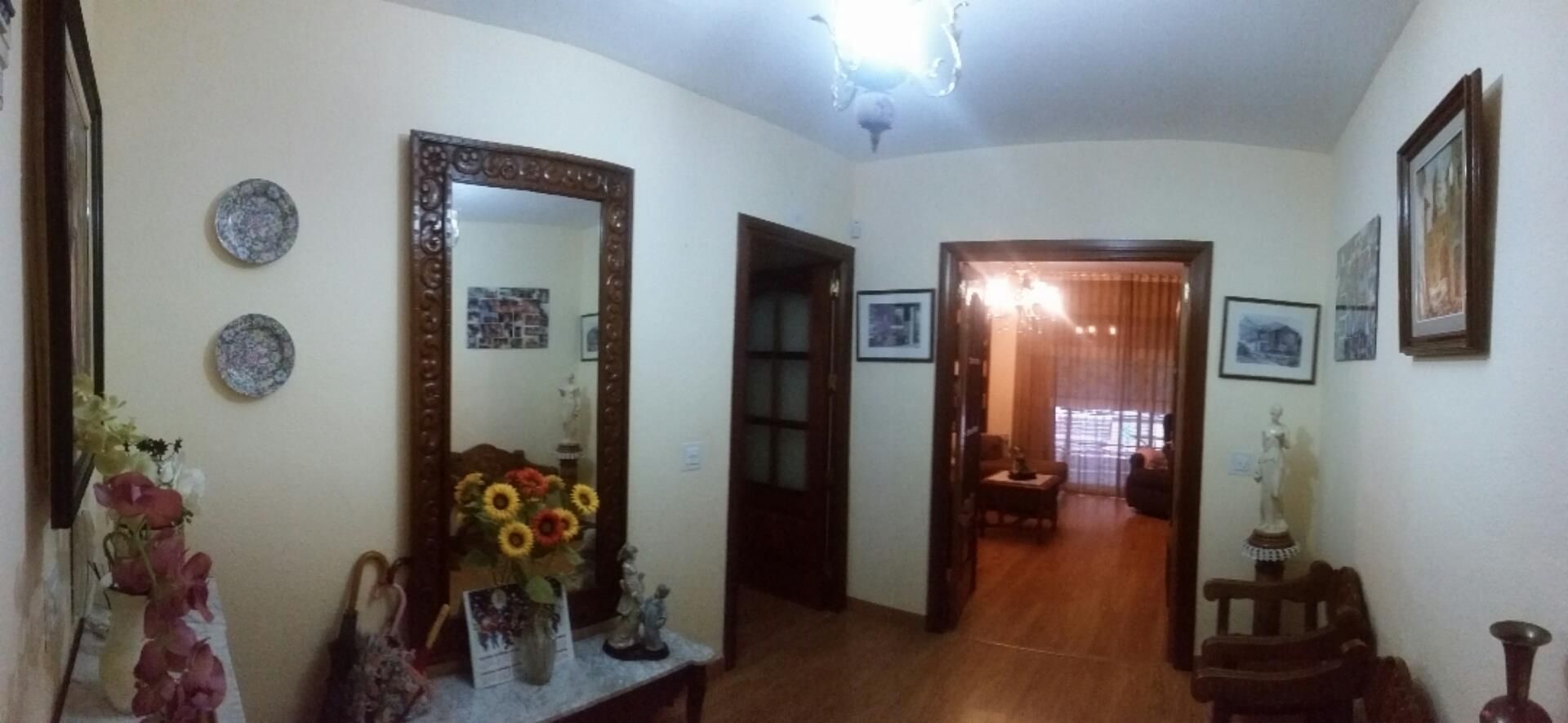 Piso en venta en  Jaén Capital con Aire acondicionado, Calefacción y Parquet