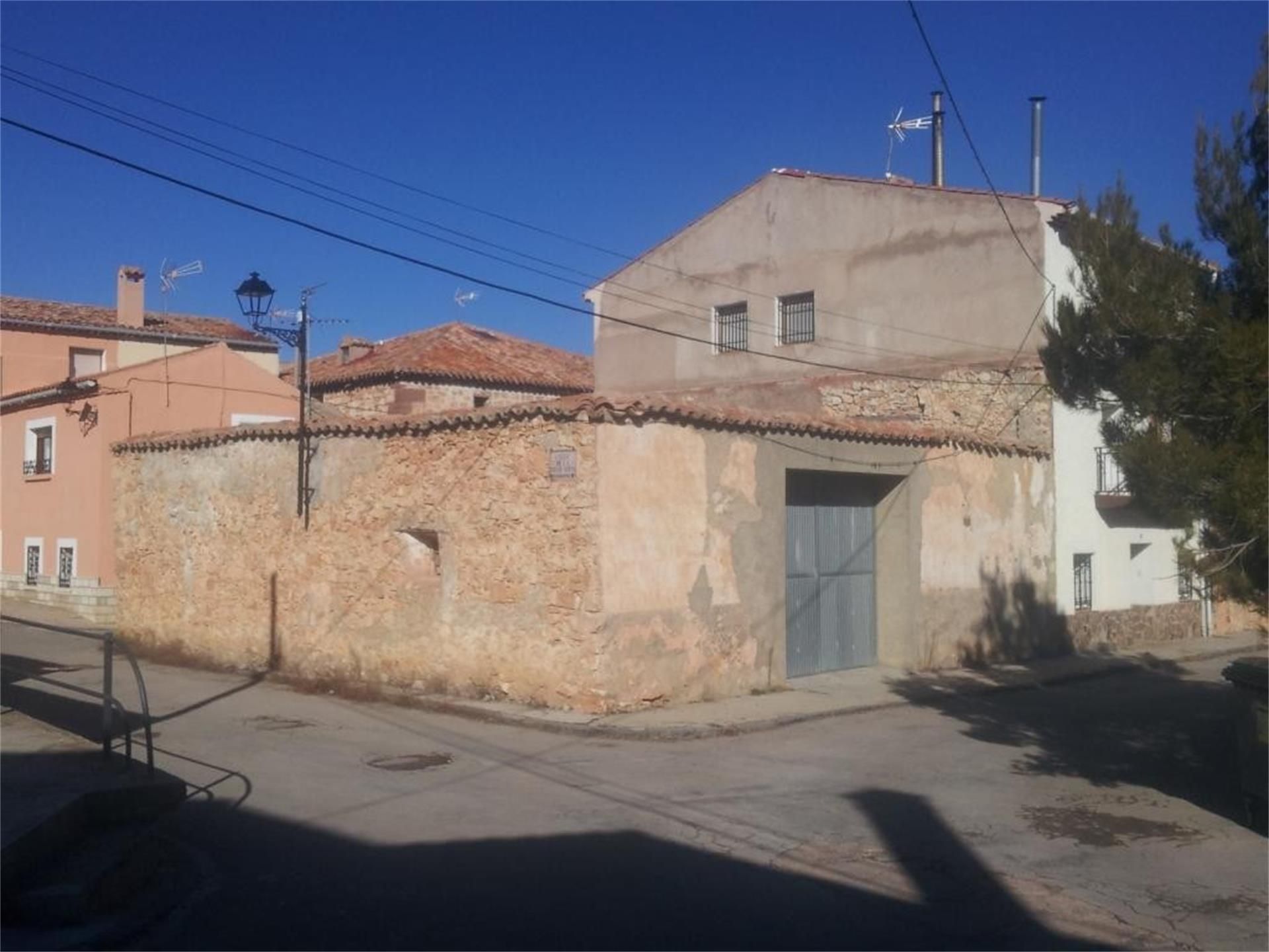 Vista exterior de Terreno en venta en Alustante