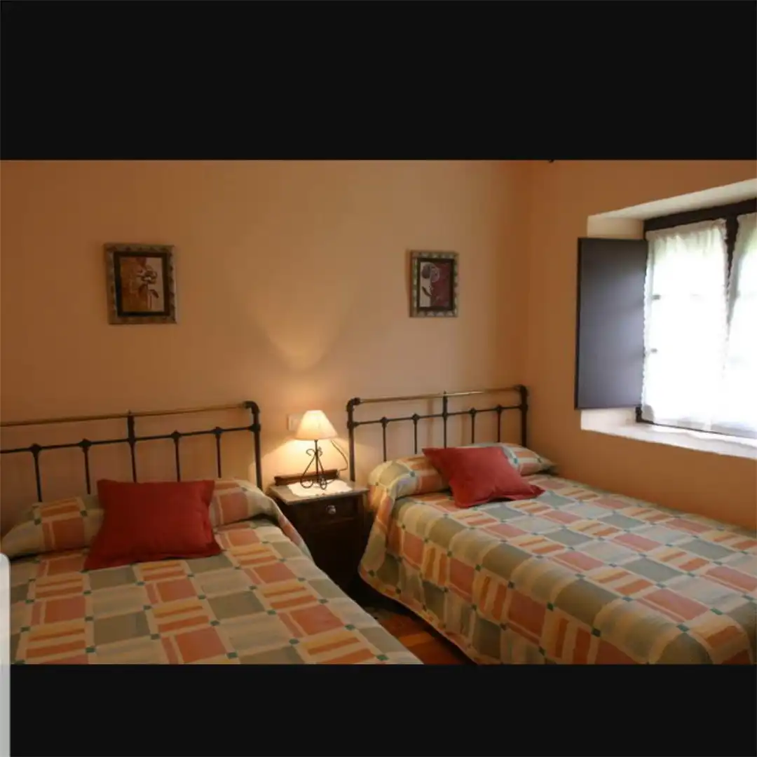 Schlafzimmer von Country house zum Verkauf in Villablino mit Heizung, Privatgarten und Terrasse