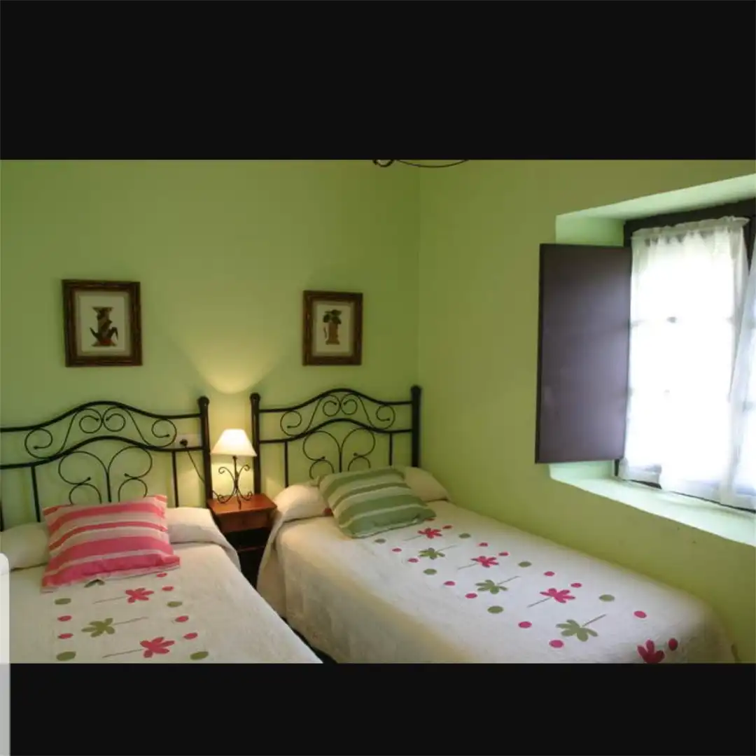 Schlafzimmer von Country house zum Verkauf in Villablino mit Heizung, Privatgarten und Terrasse