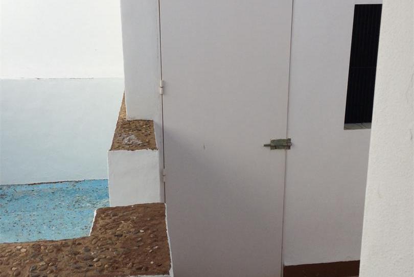 Casa adosada en venda a Calle Cura Barranco, 27, El Coronil, Sevilla - imatge 1 Foto 1 de Casa adosada en venda a Calle Cura Barranco, 27, El Coronil, Sevilla