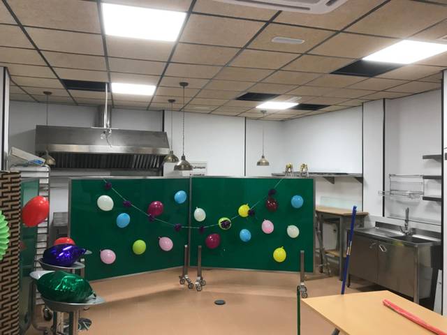 Local comercial en Venta en Calle Eloy Gonzalo, 4 en Guardia Civil - Zona industrial