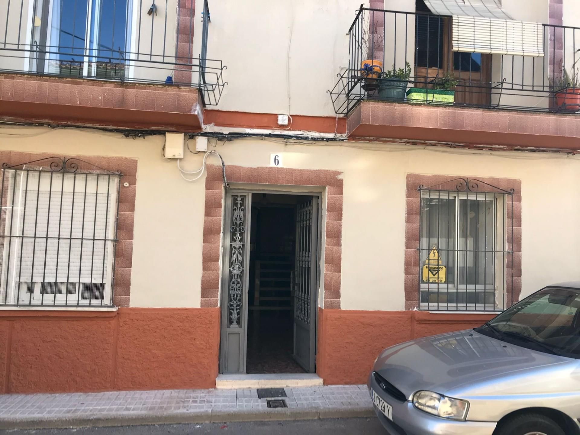 Vista exterior de Planta baixa en venda en Linares