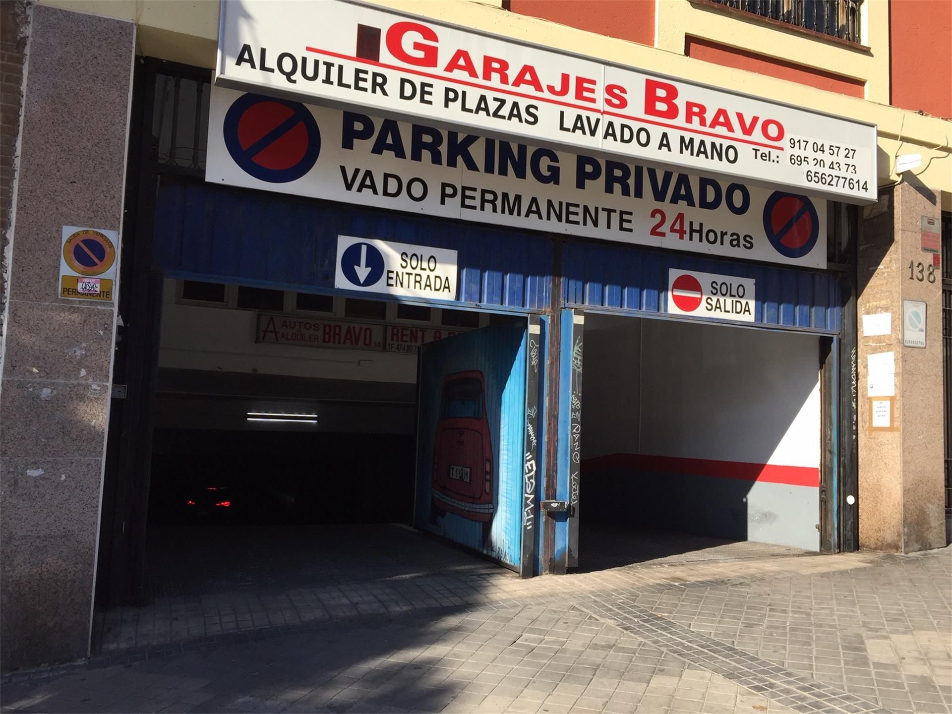 Parking of Garage for sale in  Madrid Capital