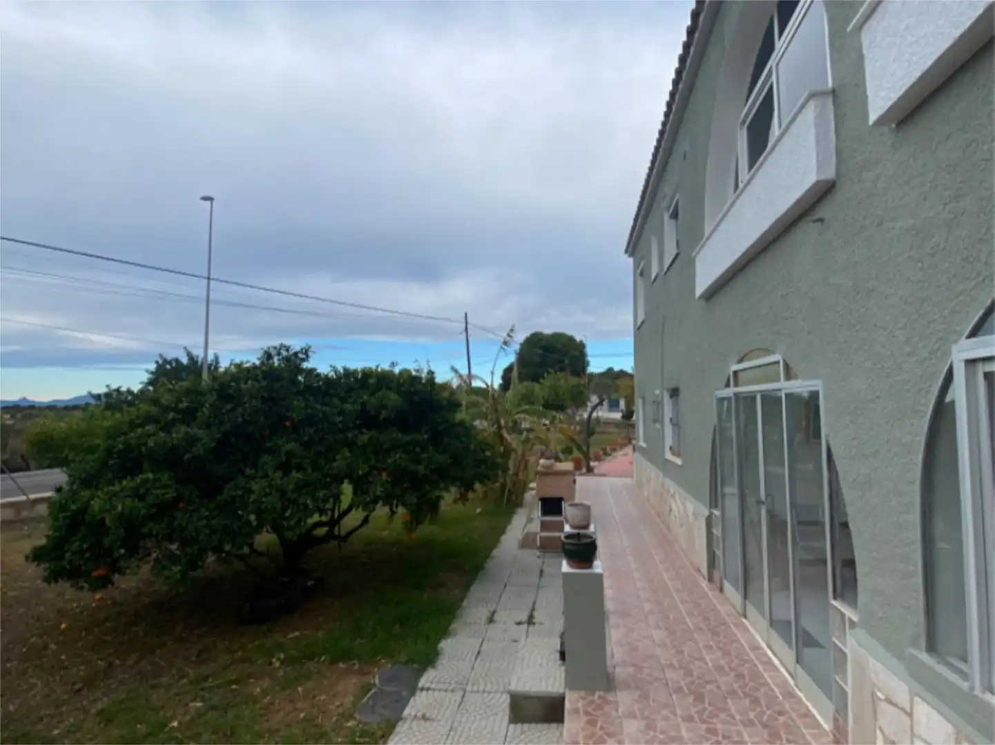 Vista exterior de Casa o xalet en venda en Alcalà de Xivert amb Aire condicionat, Terrassa i Piscina