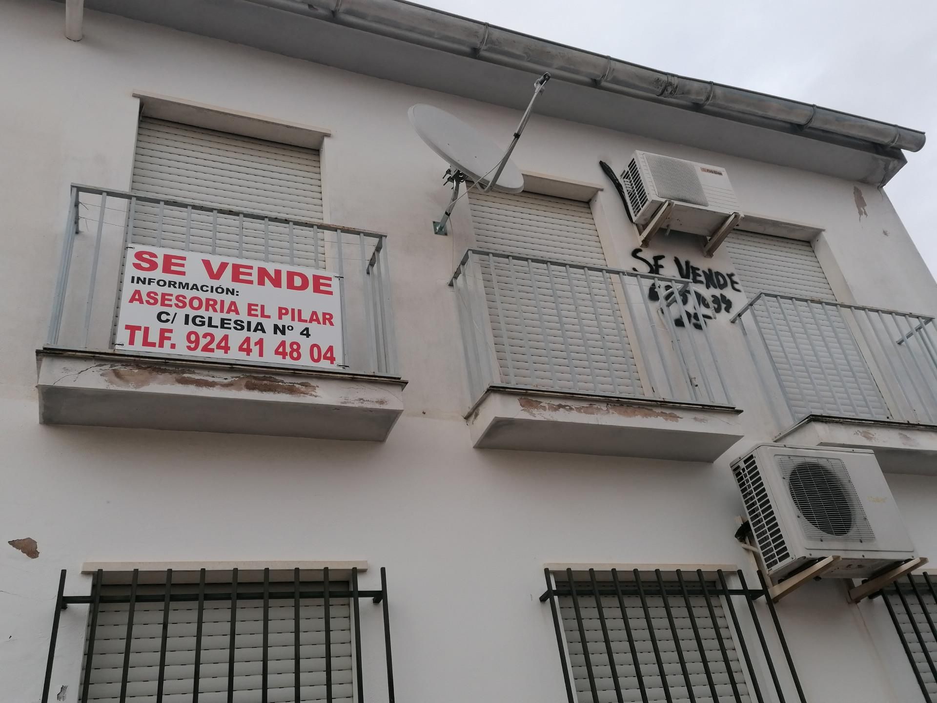 Exterior view of Flat for sale in Villar del Rey  with Air Conditioner, Terrace and Balcony