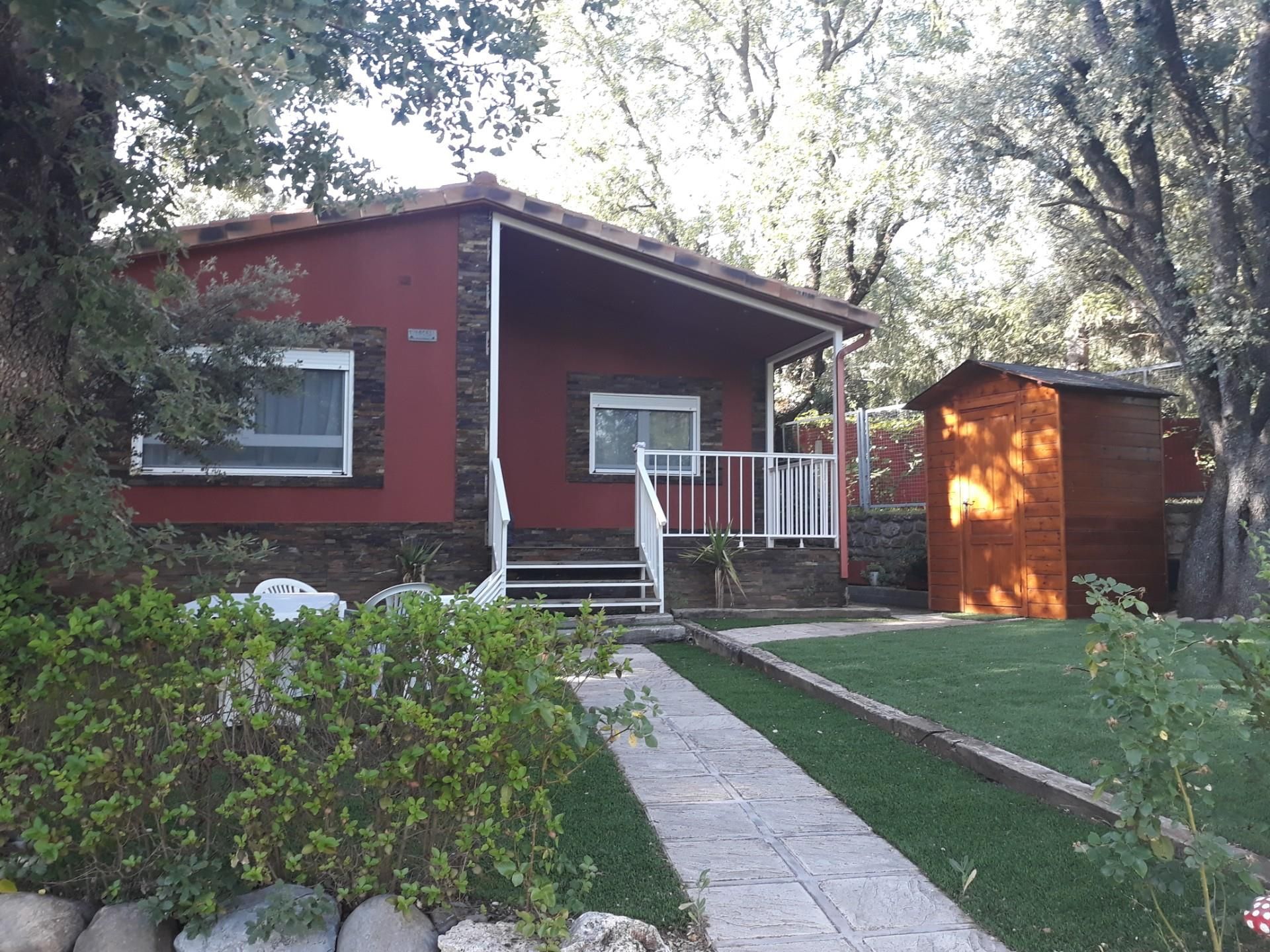 Exterior view of House or chalet for sale in Santa Cilia  with Air Conditioner, Terrace and Swimming Pool