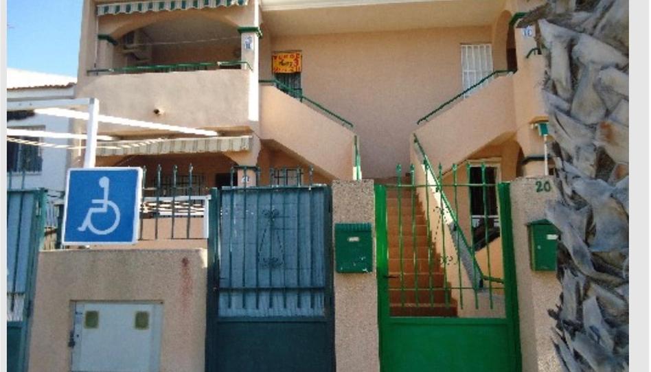 Apartamento en venta en Los Alcázares, Murcia - imagen 1 Foto 1 de Apartamento en venta en Los Alcázares, Murcia